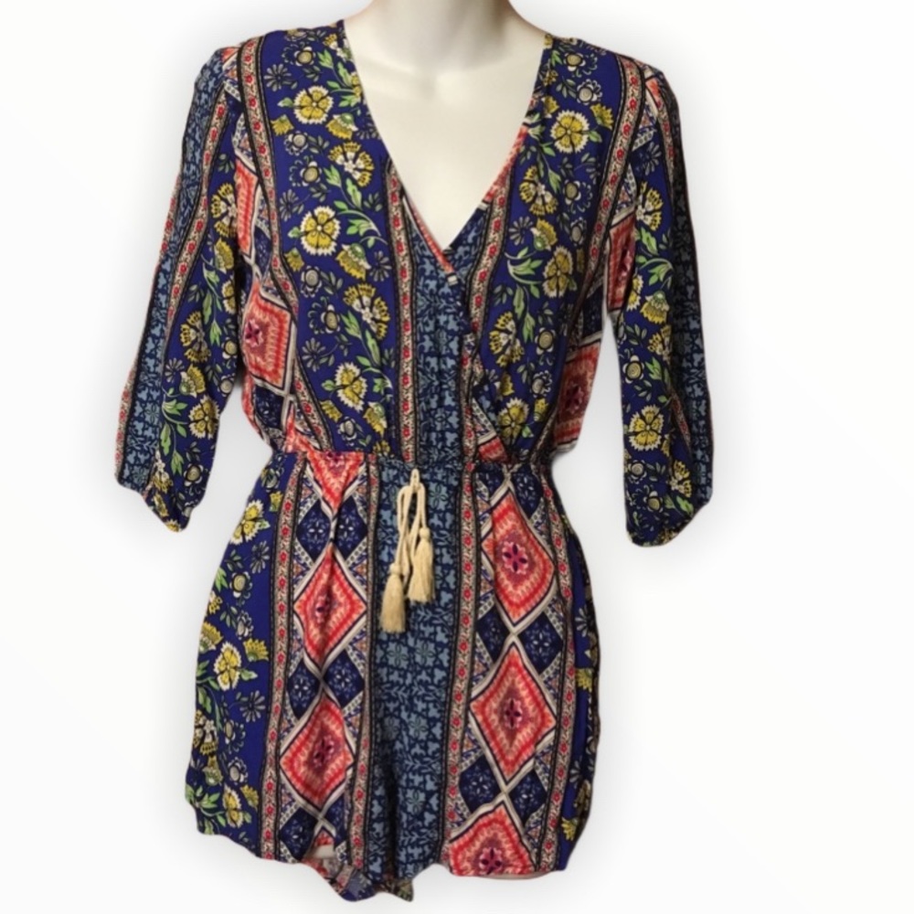 love tree happens Romper